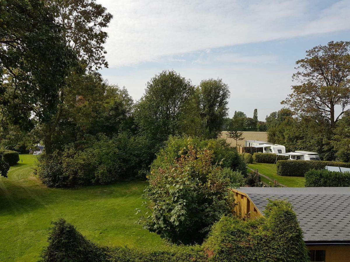 Camping De Blauwe Reiger Pieterzijl Zewnętrze zdjęcie